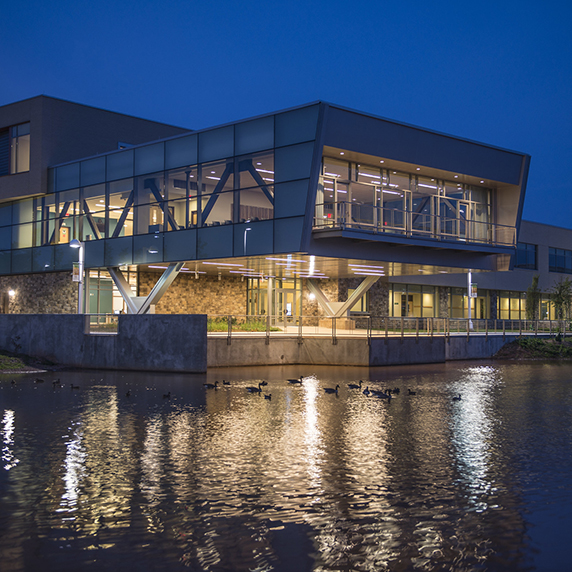 A building on Loudoun campus