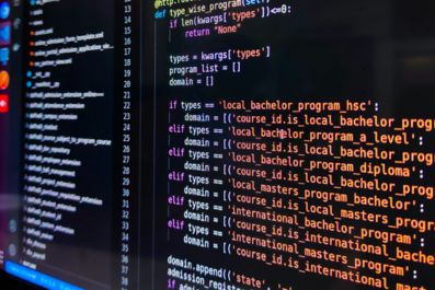 2025221-coding-thumb.jpg